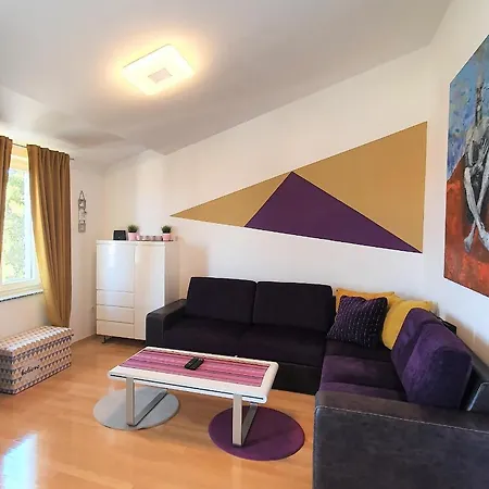 Apartment La God Malinska
